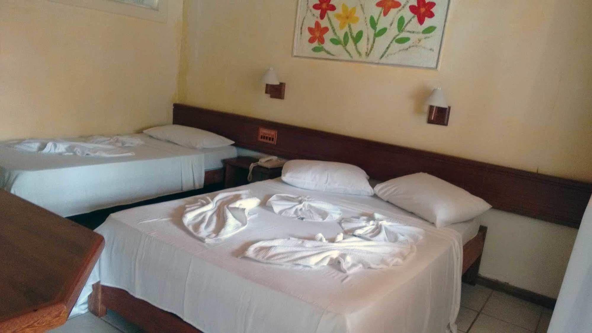 Hotel Pousada Castanheiras Do Village Порто Сегуро Екстериор снимка